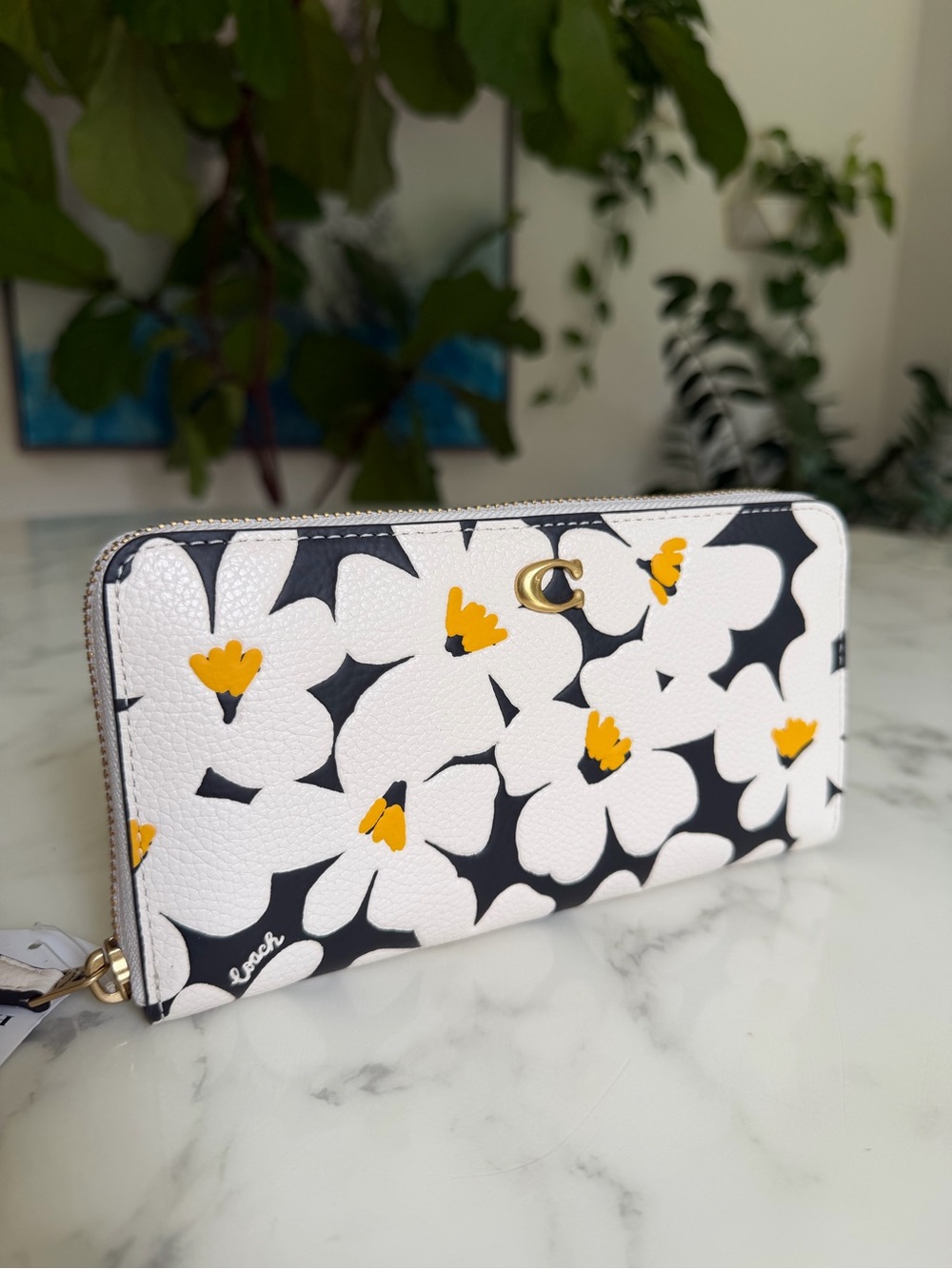 NWT COACH Accordion Zip Wallet With Floral Print CR549 Chalk Black Yellow Brass - Picture 2 of 10